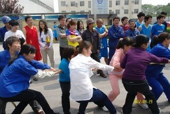 河南鄭礦機器拔河